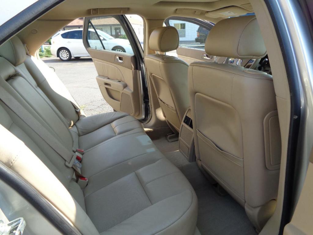 2006 Cadillac STS Image 13