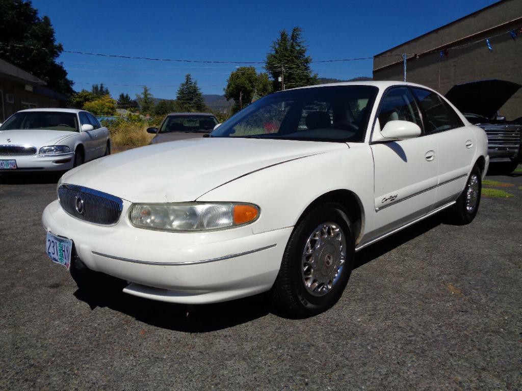 2002 Buick Century Image 2