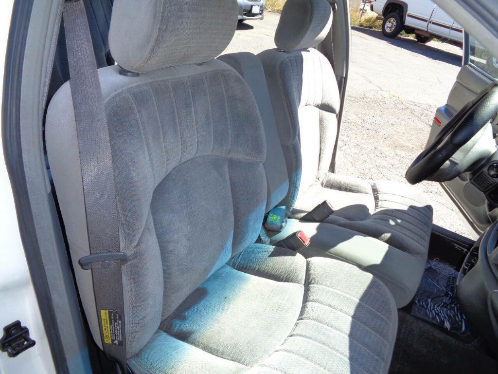 2002 Buick Century Image 15