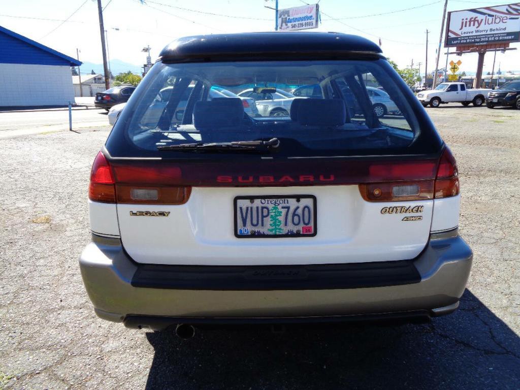 1998 Subaru Legacy Image 6