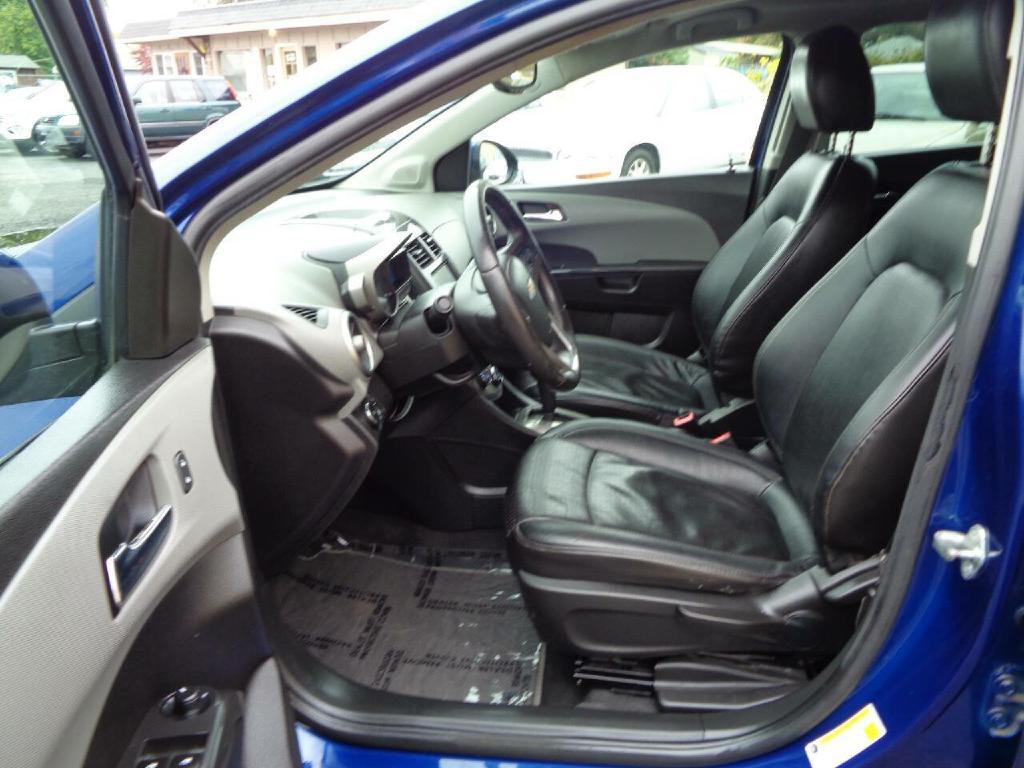 2014 Chevrolet Sonic Image 12