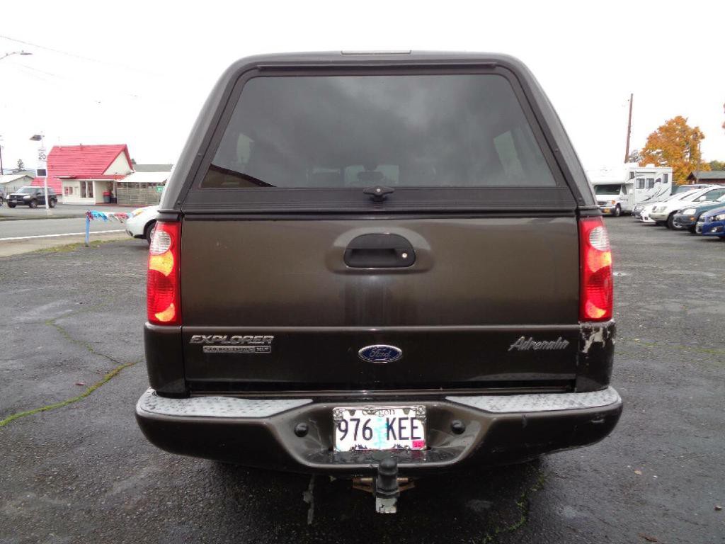 2005 Ford Explorer Image 6