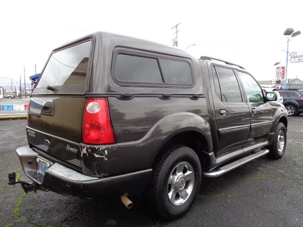 2005 Ford Explorer Image 7