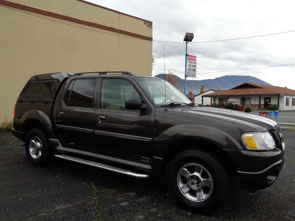 2005 Ford Explorer Image 9