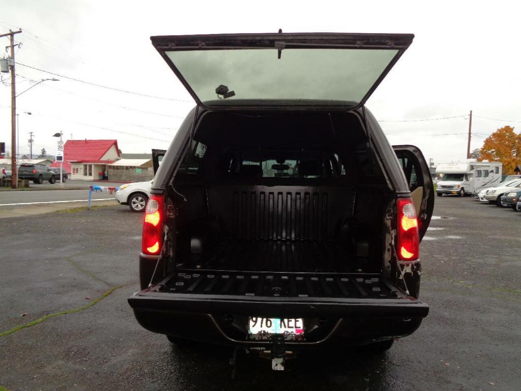 2005 Ford Explorer Image 21