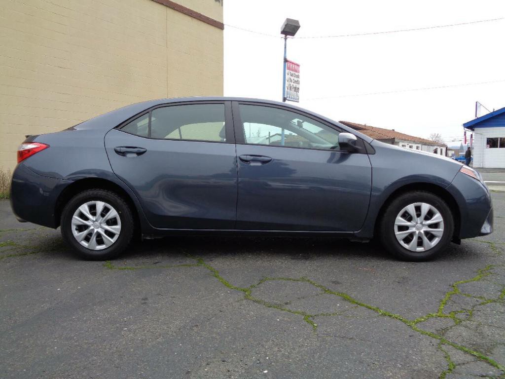 2015 Toyota Corolla Image 6