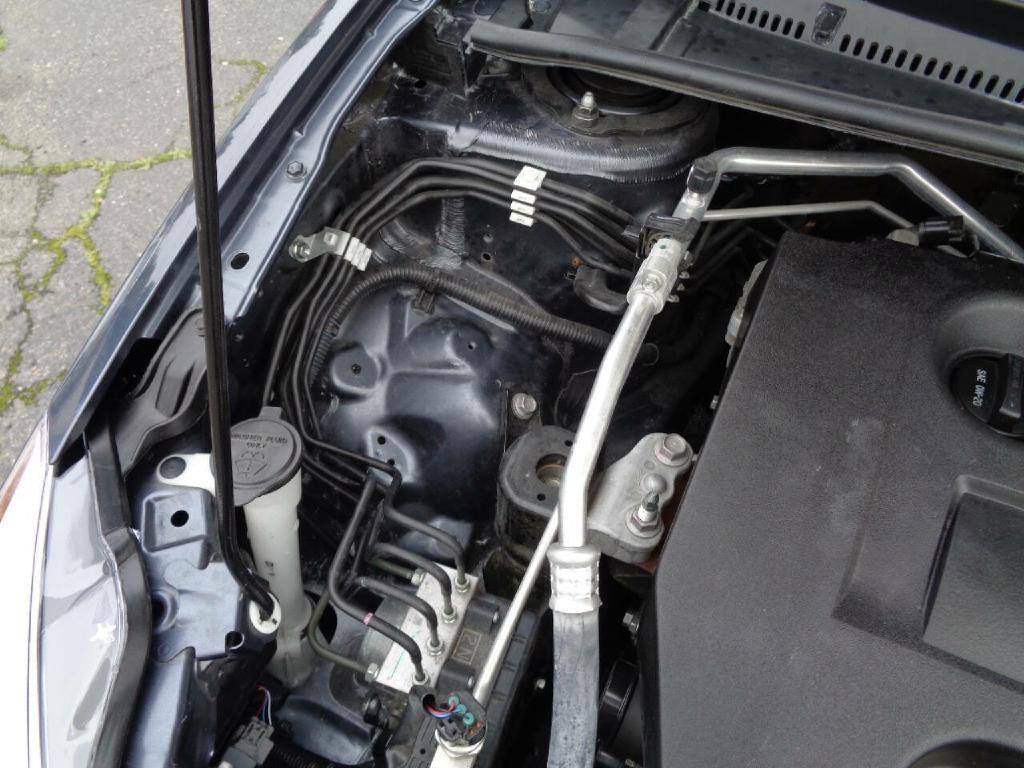 2015 Toyota Corolla Image 20