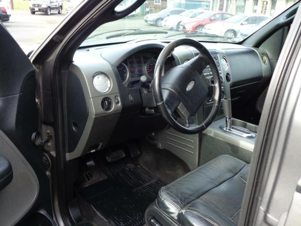 2005 Ford F-150 Image 10