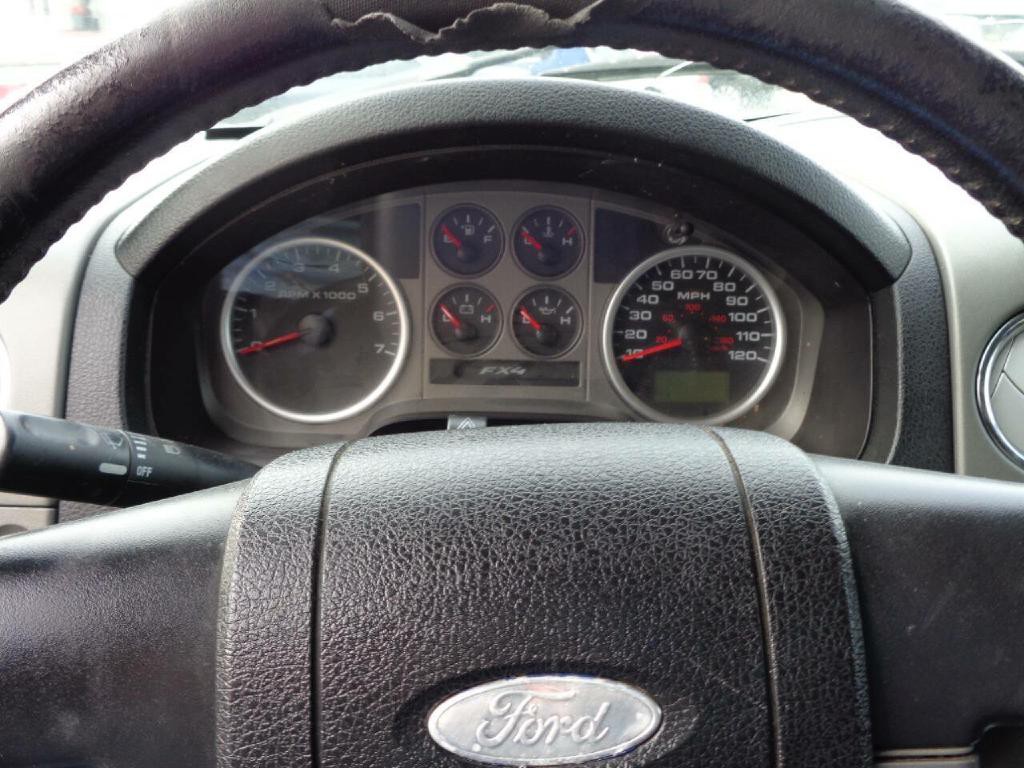 2005 Ford F-150 Image 11