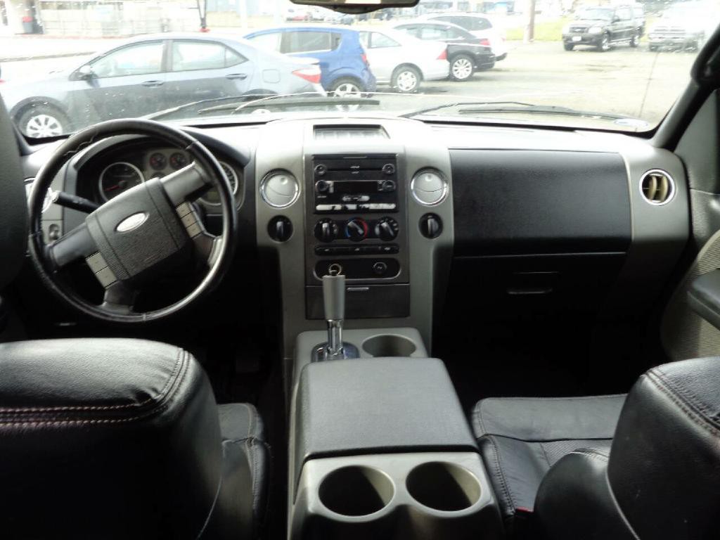 2005 Ford F-150 Image 14