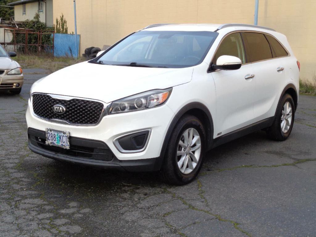2017 Kia Sorento Image 3
