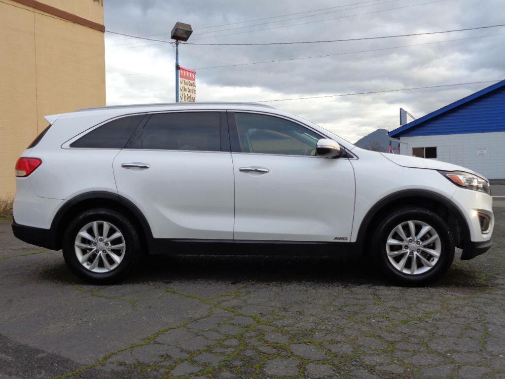 2017 Kia Sorento Image 6