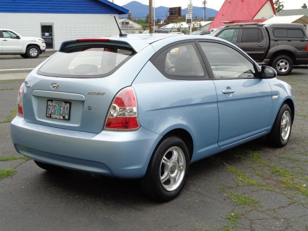 2008 Hyundai Accent Image 7