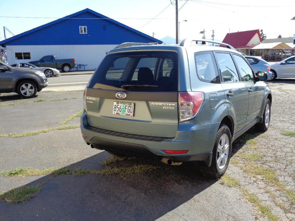 2011 Subaru Forester Image 7