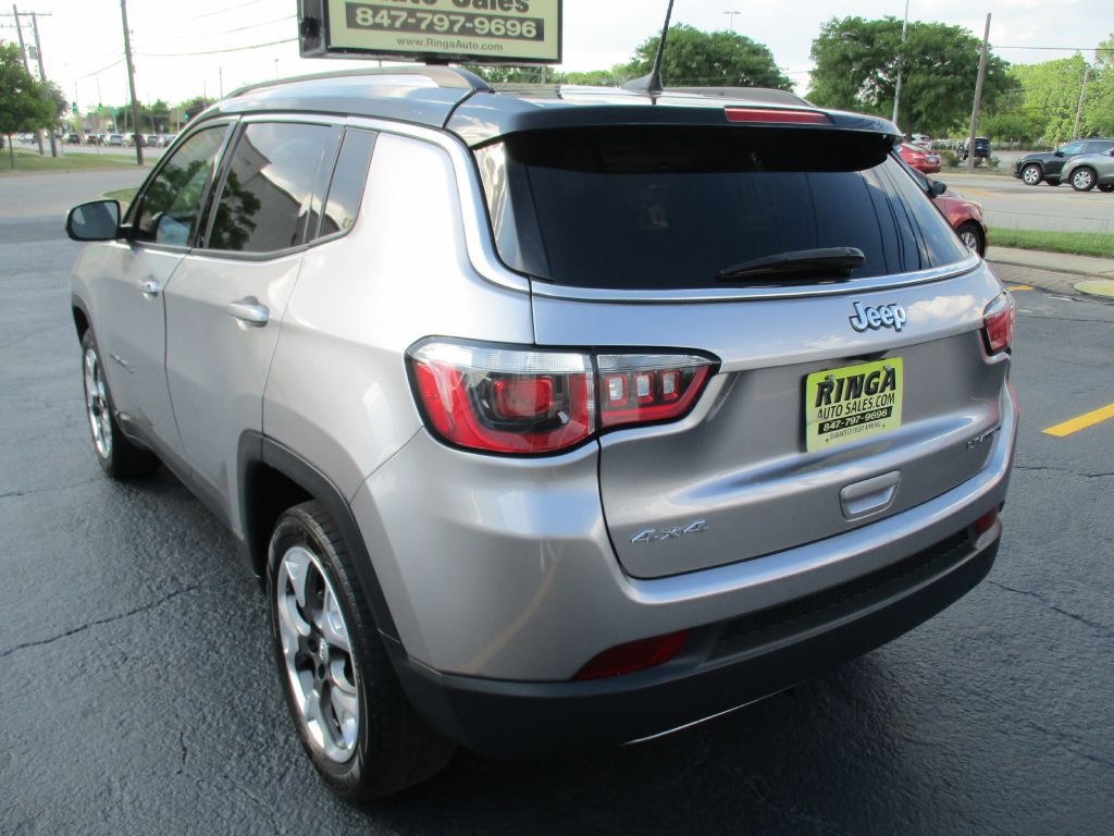 2018 Jeep Compass Image 3