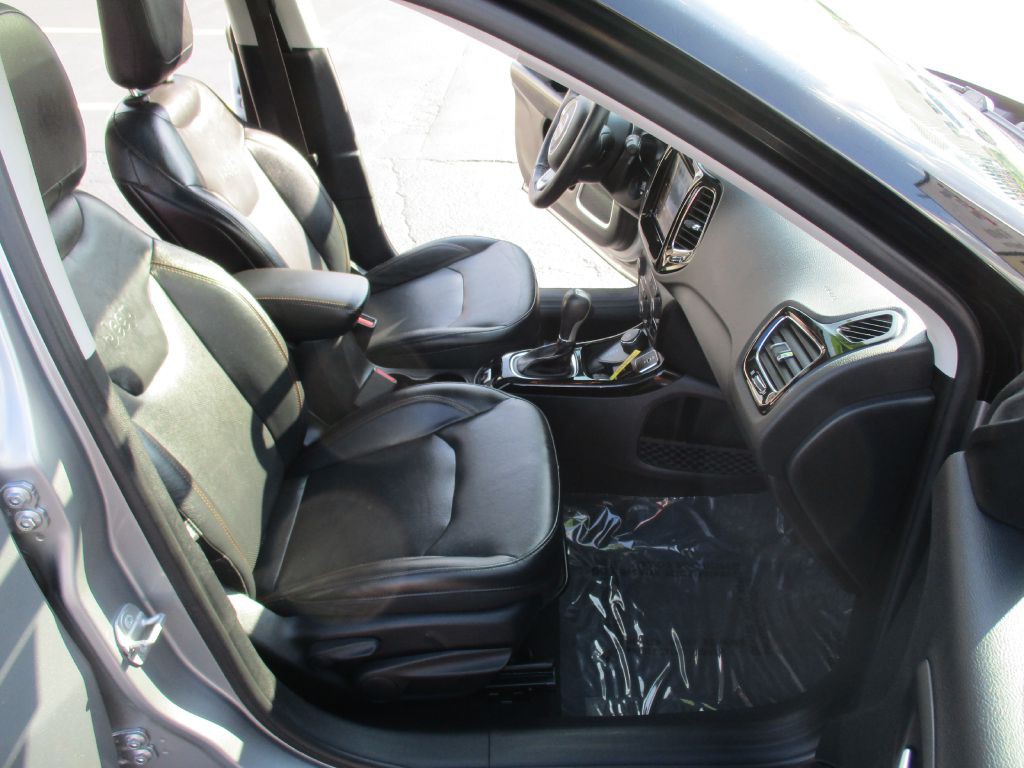 2018 Jeep Compass Image 15