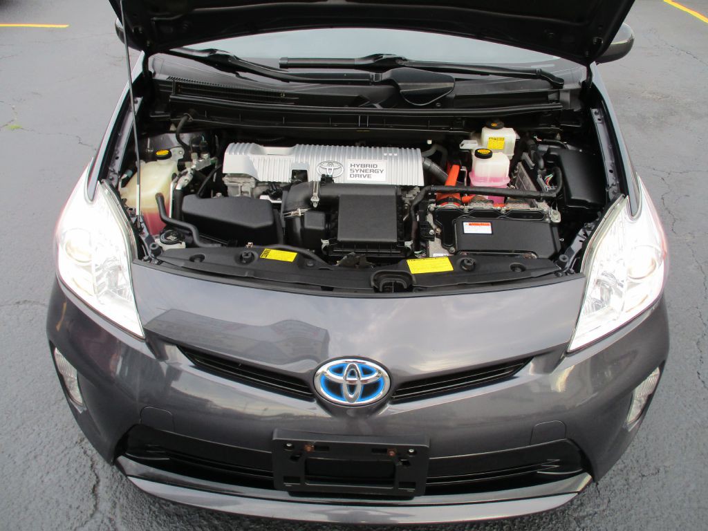 2014 Toyota Prius Image 9
