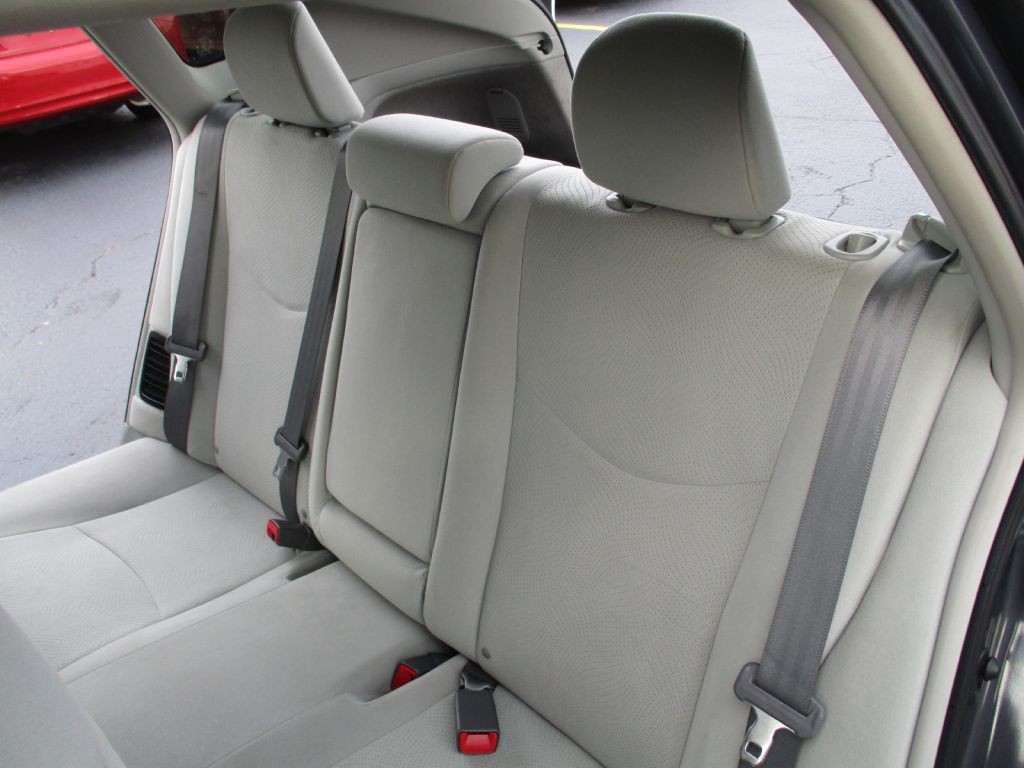 2014 Toyota Prius Image 23
