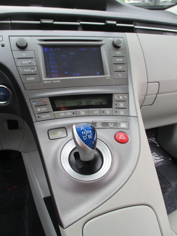2014 Toyota Prius Image 29