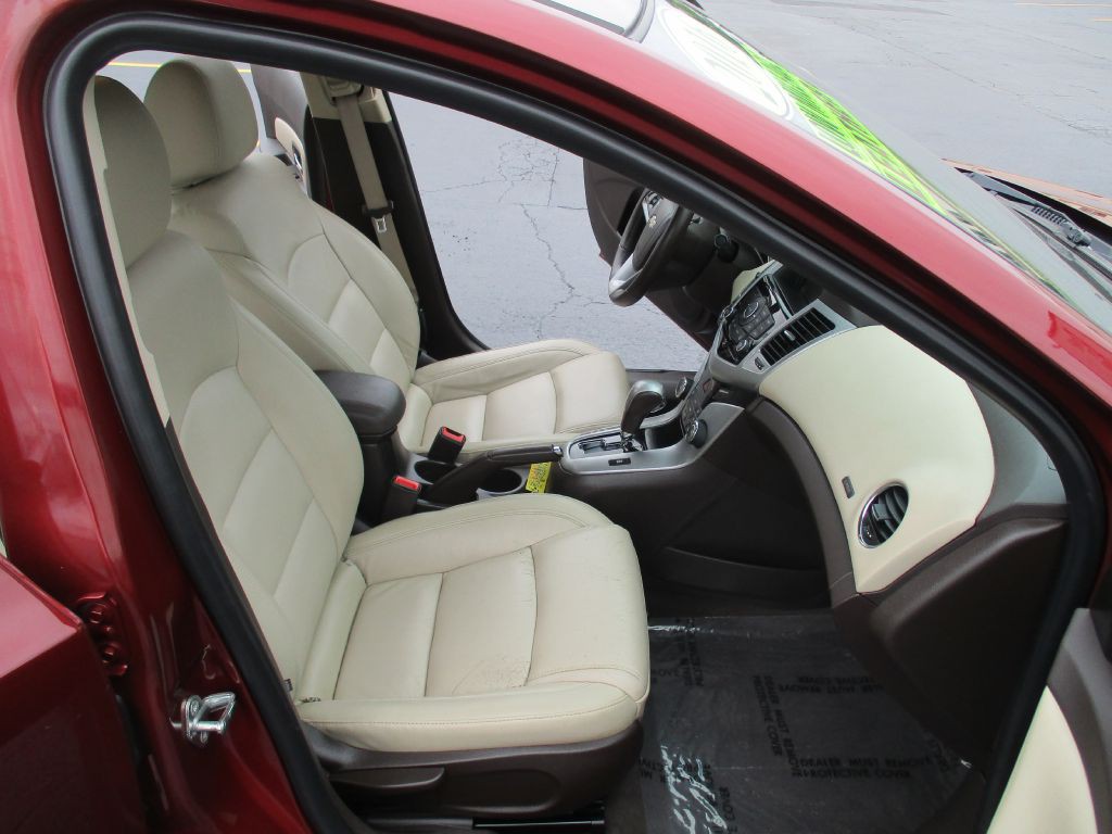2016 Chevrolet Cruze Image 15