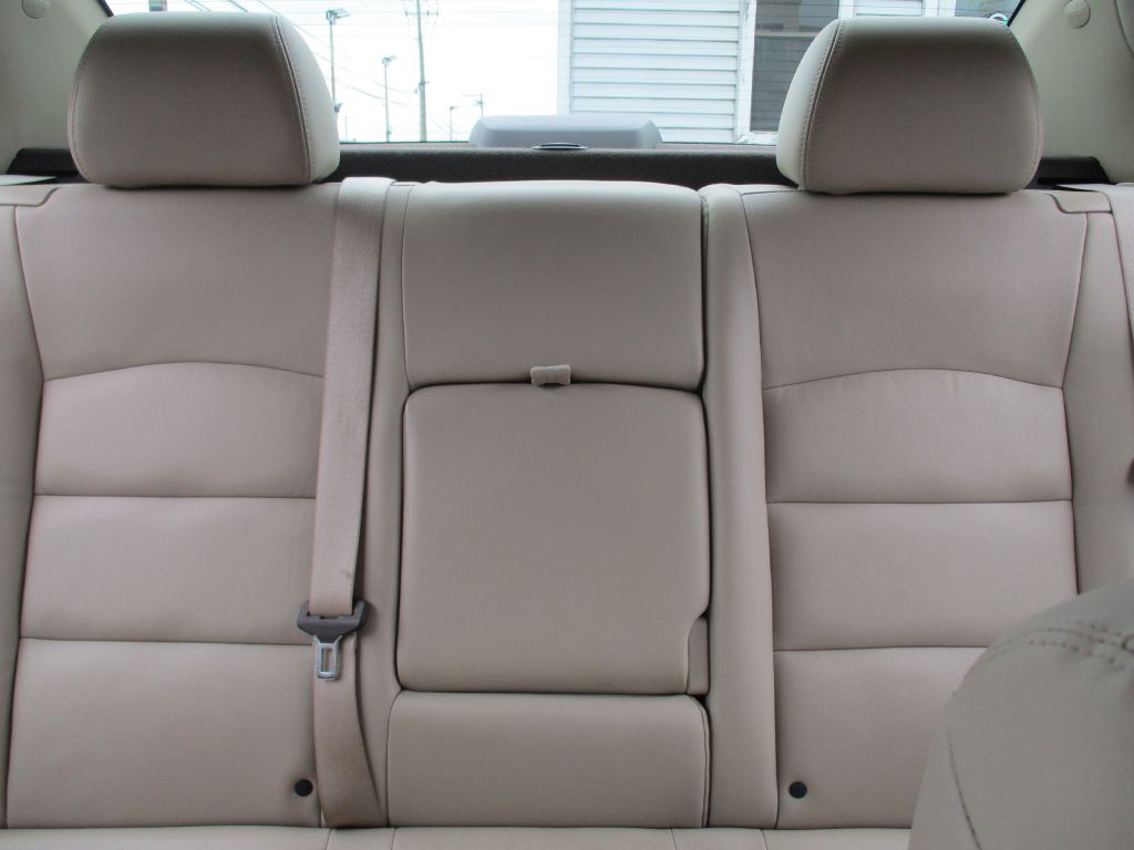 2016 Chevrolet Cruze Image 26