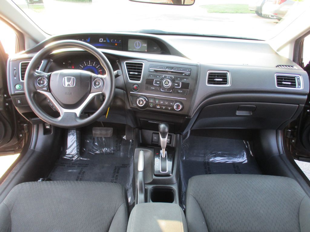 2014 Honda Civic Image 25