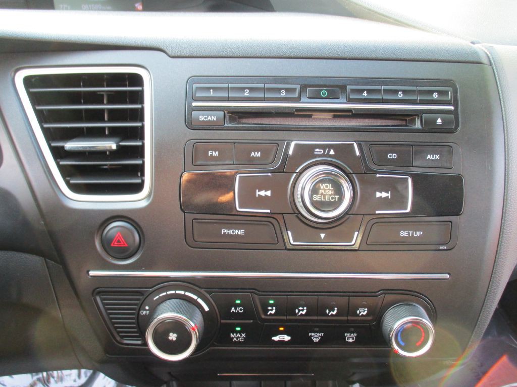 2014 Honda Civic Image 30