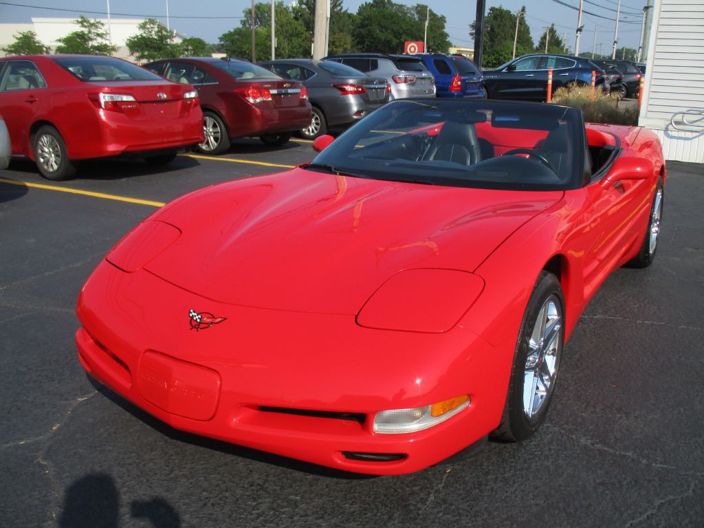1999 Chevrolet Corvette Image 13