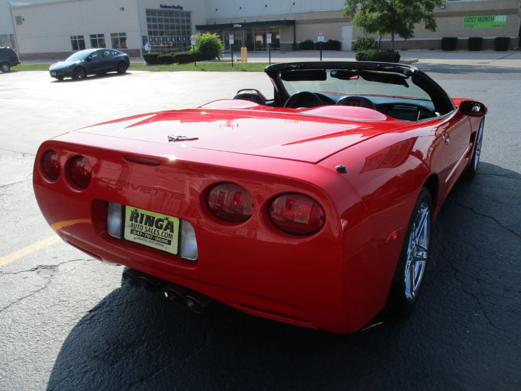 1999 Chevrolet Corvette Image 16