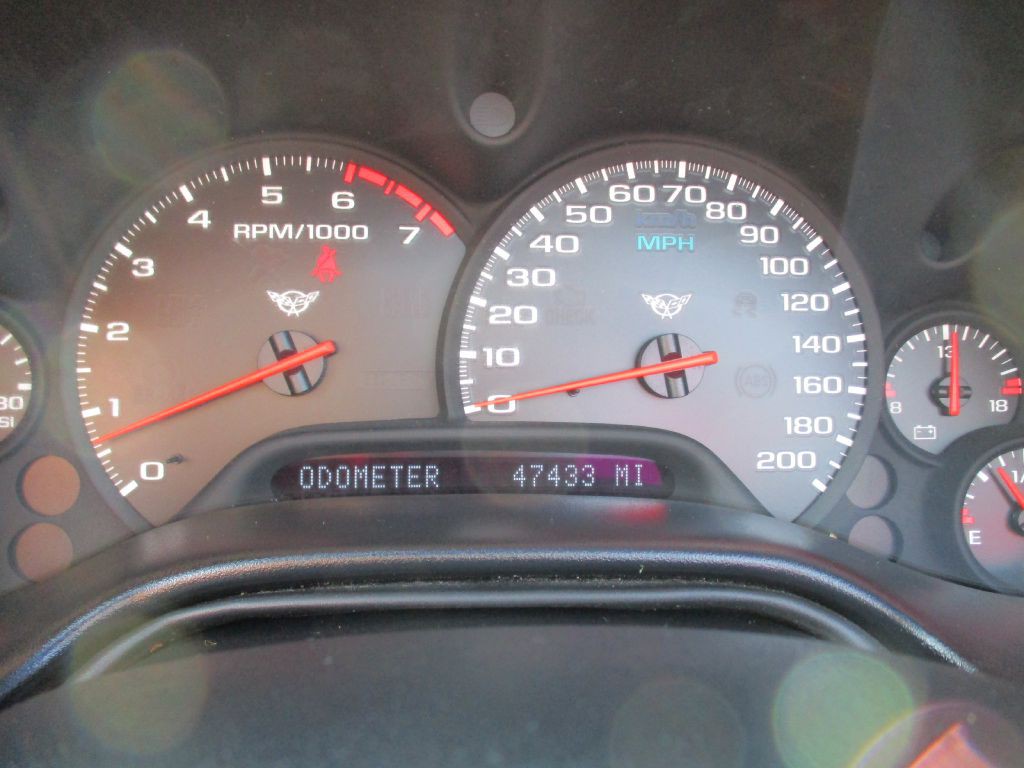 1999 Chevrolet Corvette Image 29