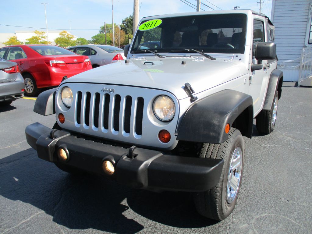 2011 Jeep Wrangler Image 1