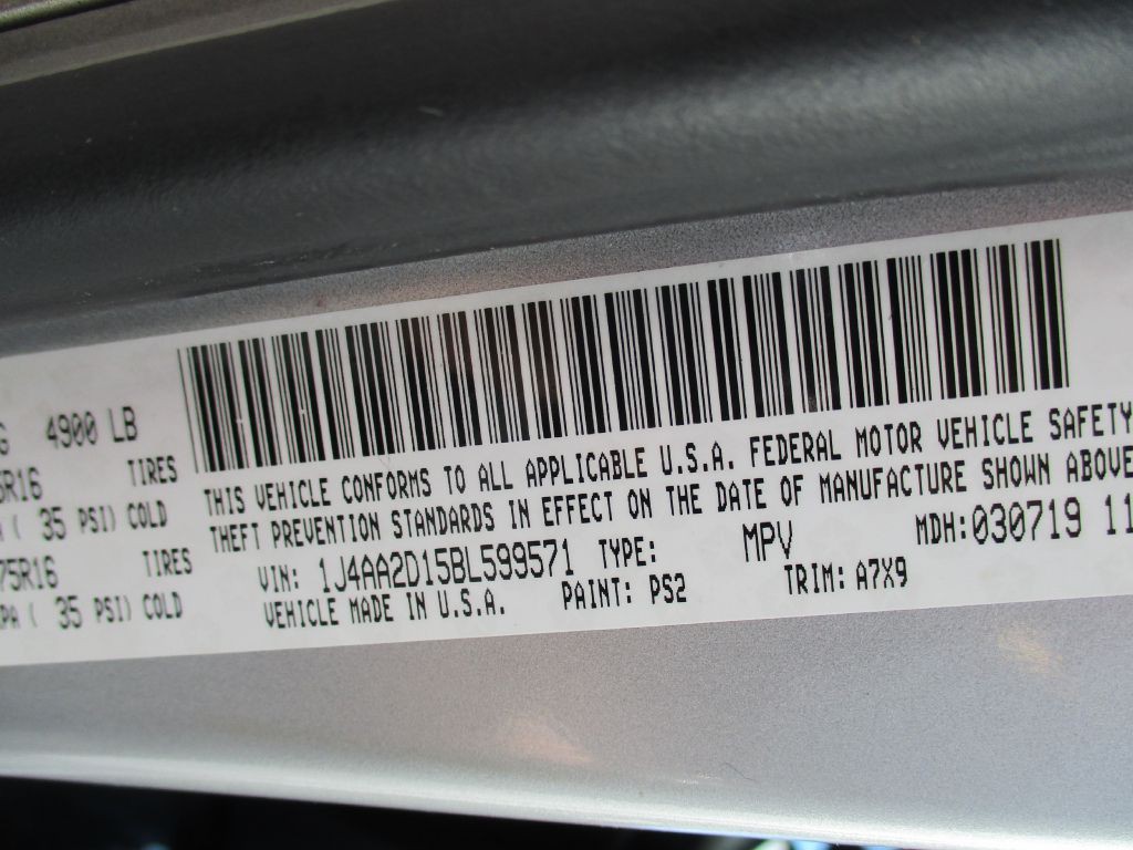 2011 Jeep Wrangler Image 27