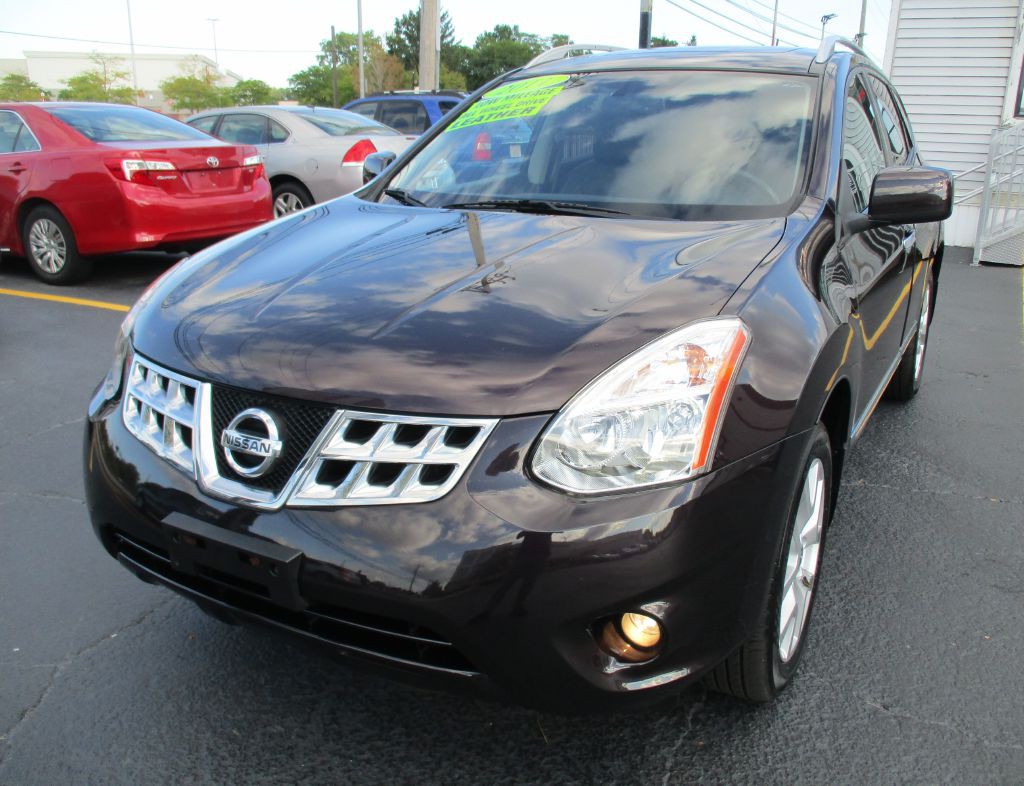 2011 Nissan Rogue Image 1