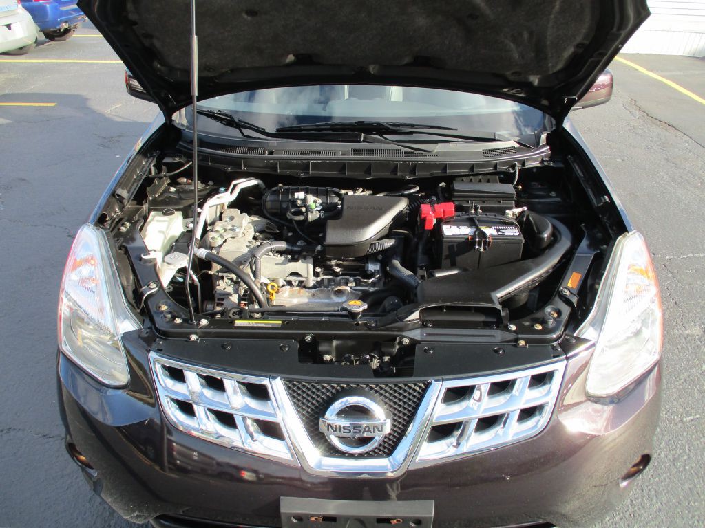 2011 Nissan Rogue Image 9