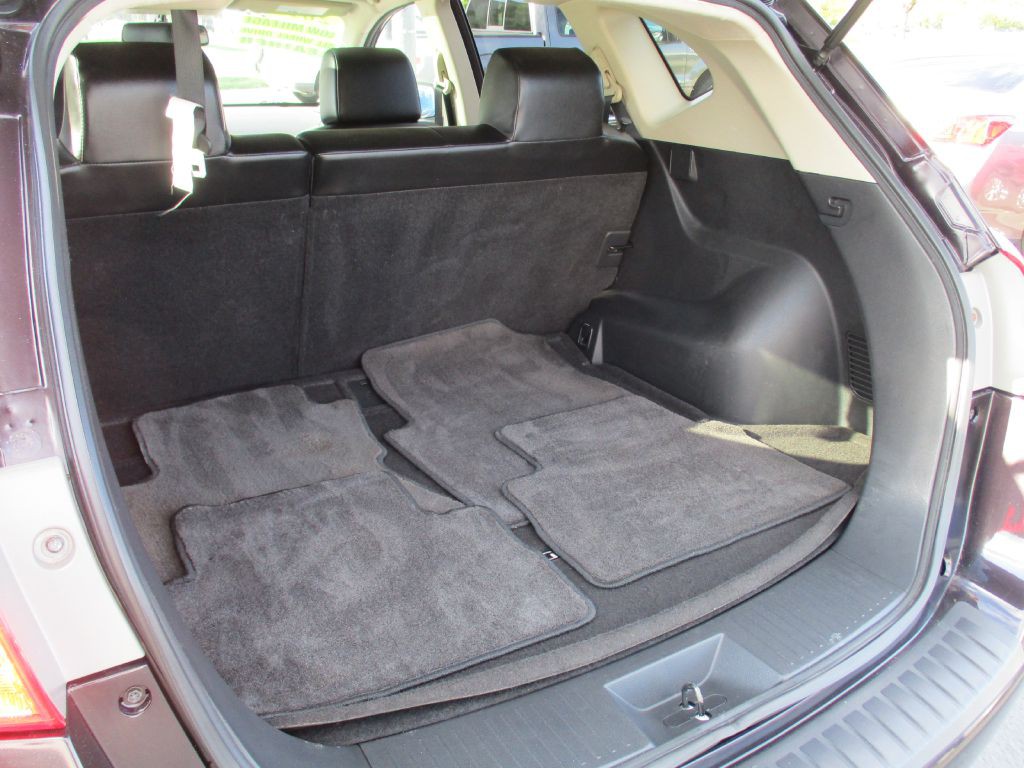 2011 Nissan Rogue Image 10