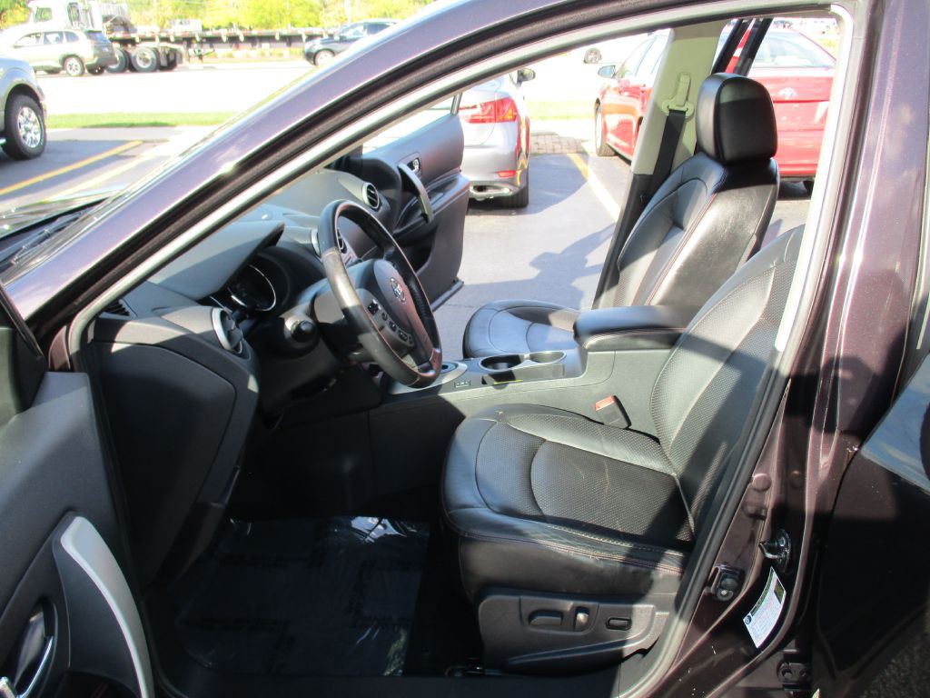 2011 Nissan Rogue Image 11