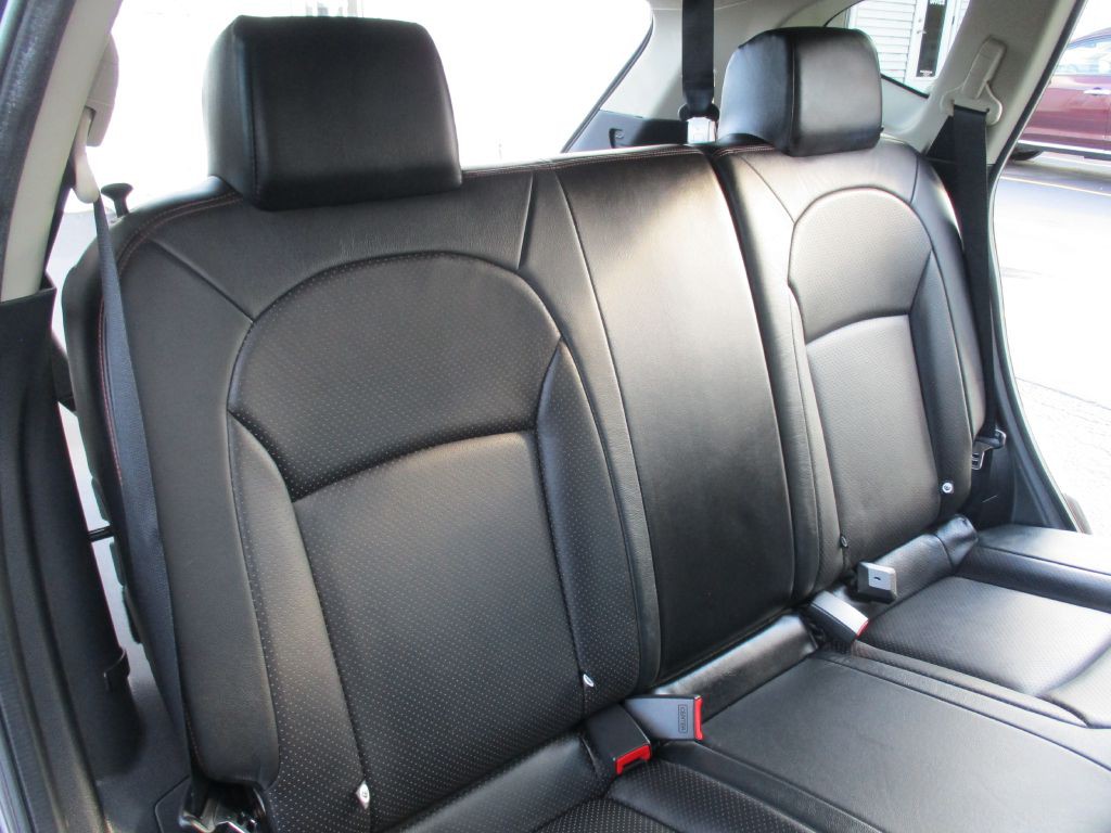 2011 Nissan Rogue Image 24