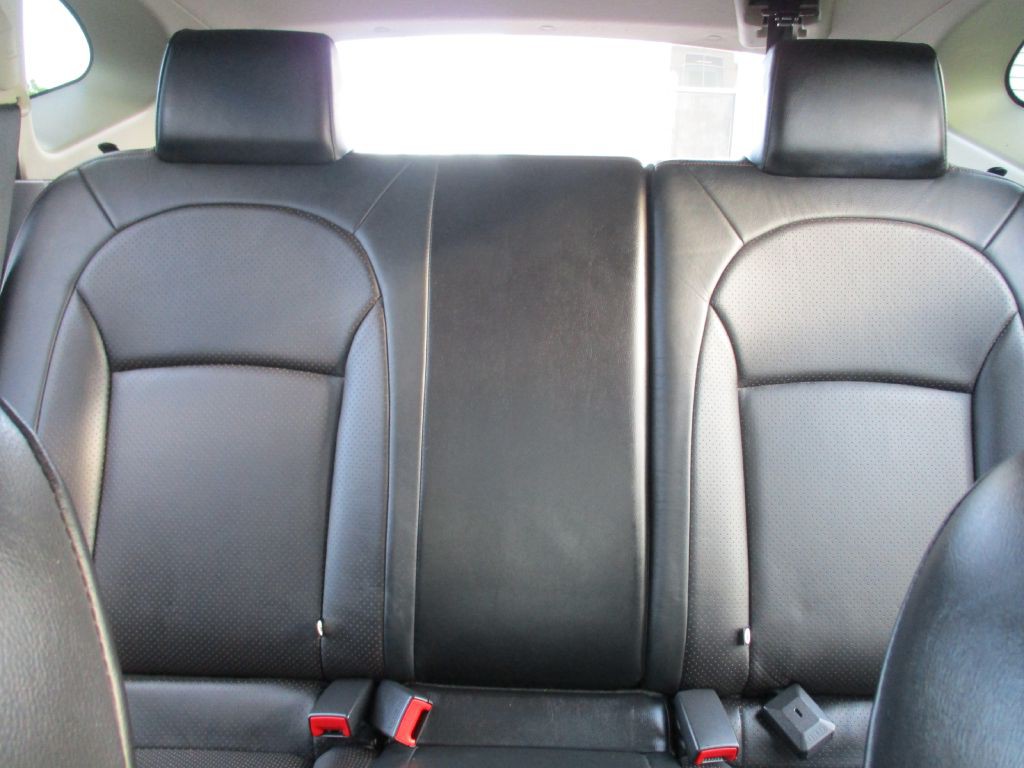2011 Nissan Rogue Image 26