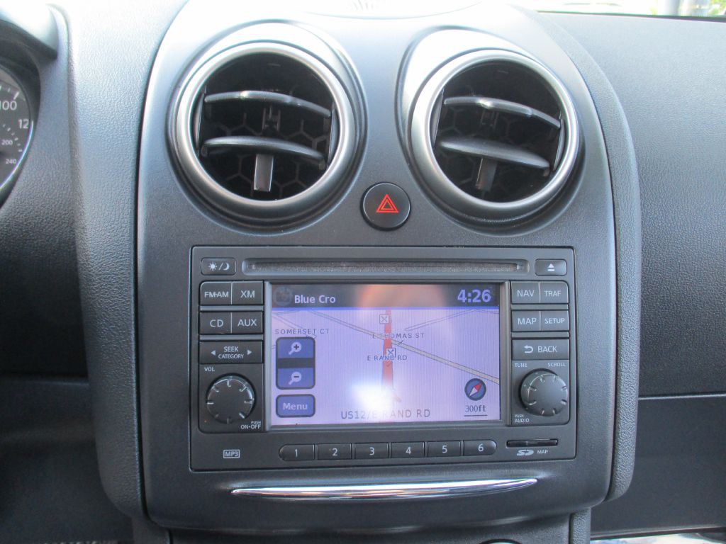 2011 Nissan Rogue Image 31