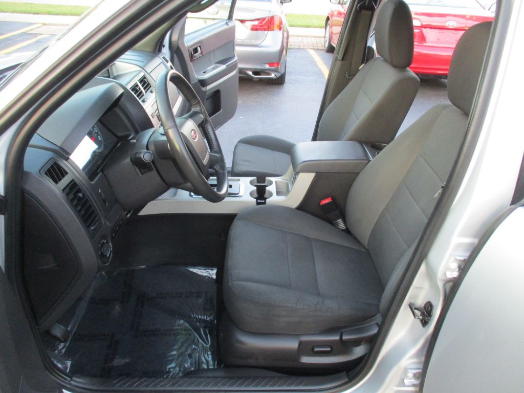 2011 Ford Escape Image 11