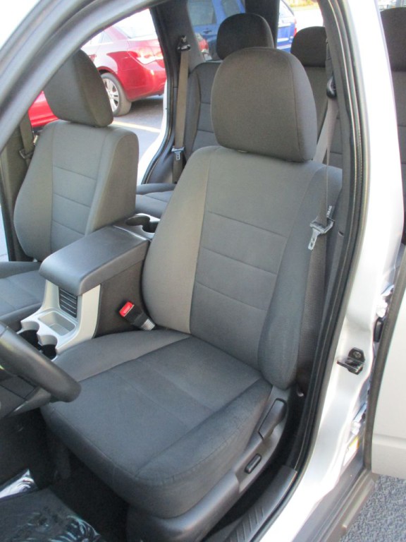 2011 Ford Escape Image 12