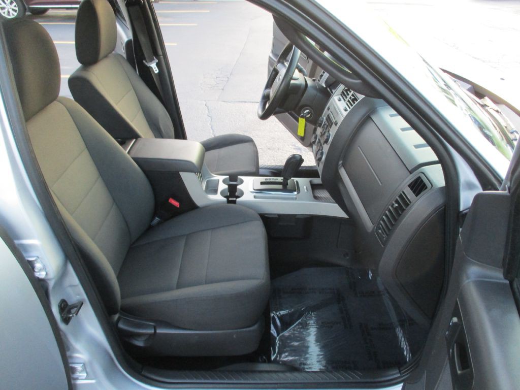 2011 Ford Escape Image 15