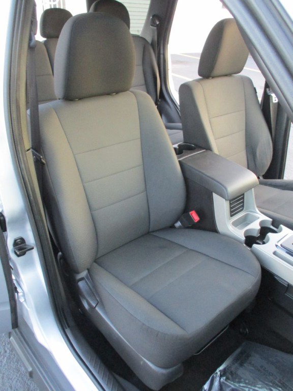 2011 Ford Escape Image 16