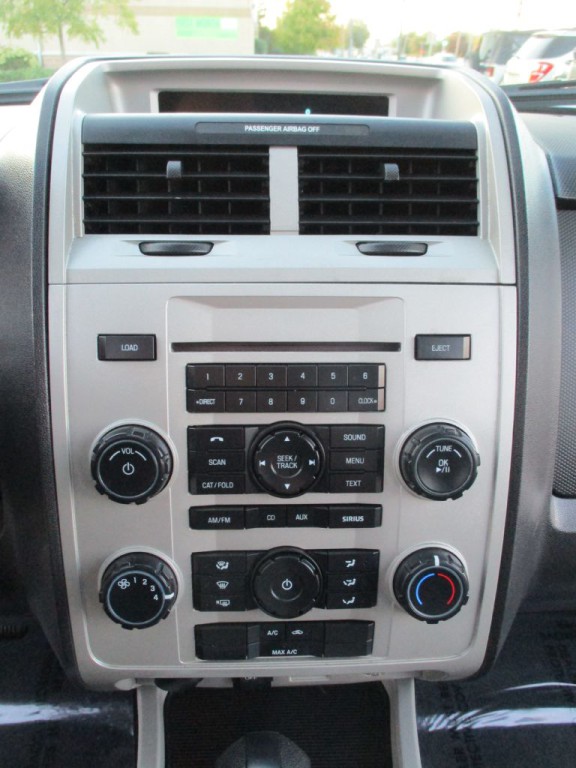 2011 Ford Escape Image 31