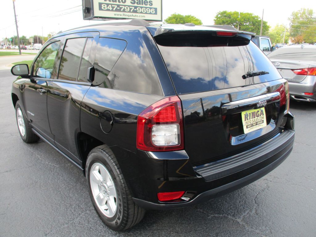 2017 Jeep Compass Image 3