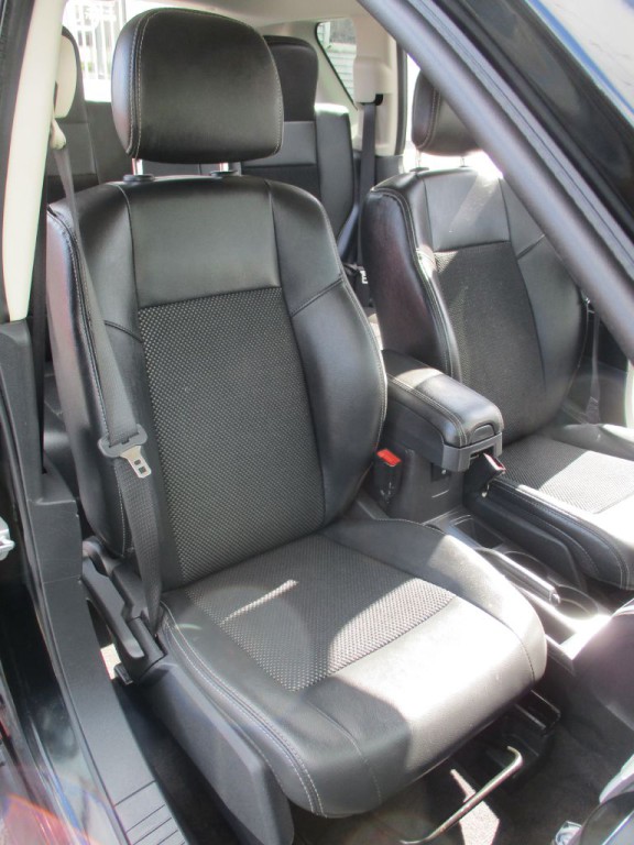 2017 Jeep Compass Image 16