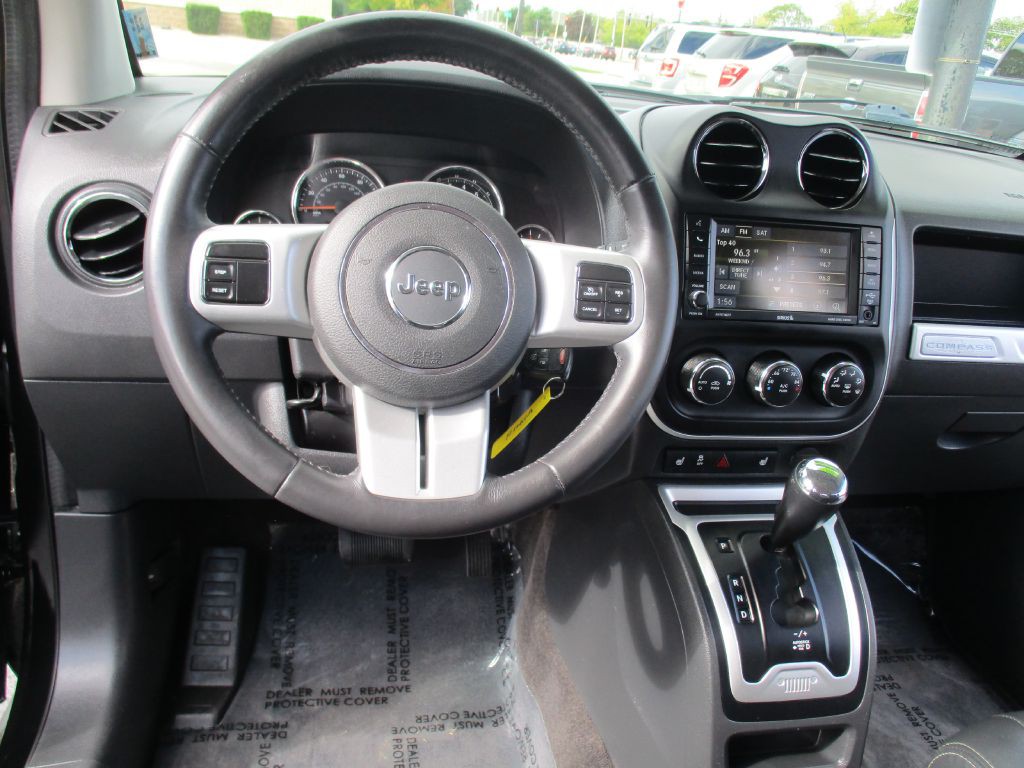 2017 Jeep Compass Image 27