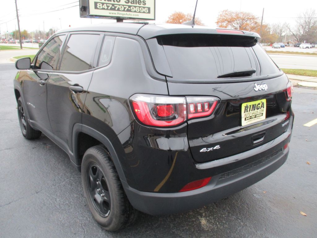 2021 Jeep Compass Image 3