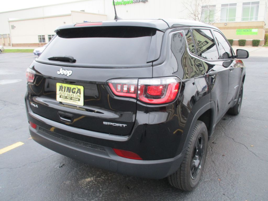2021 Jeep Compass Image 4
