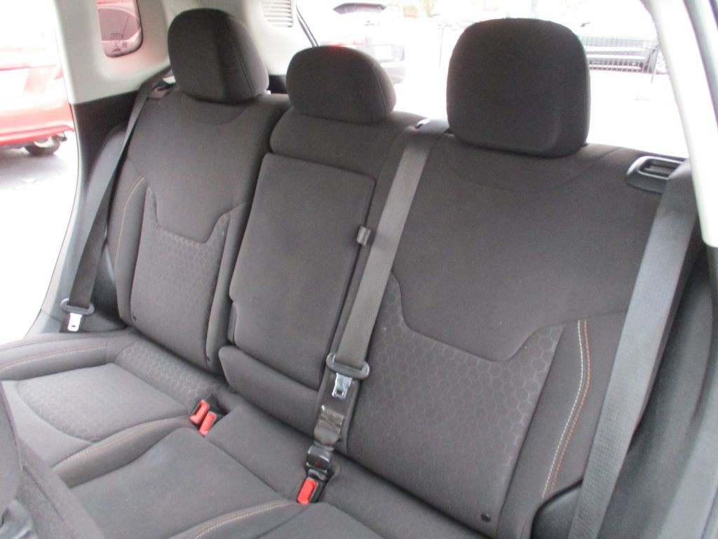 2021 Jeep Compass Image 23